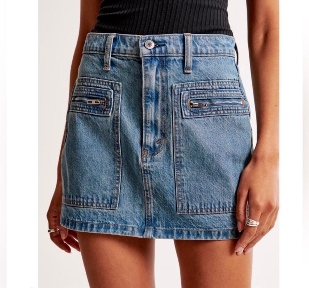 ABERCROMBIE High Rise Utility Denim Mini Skirt 27